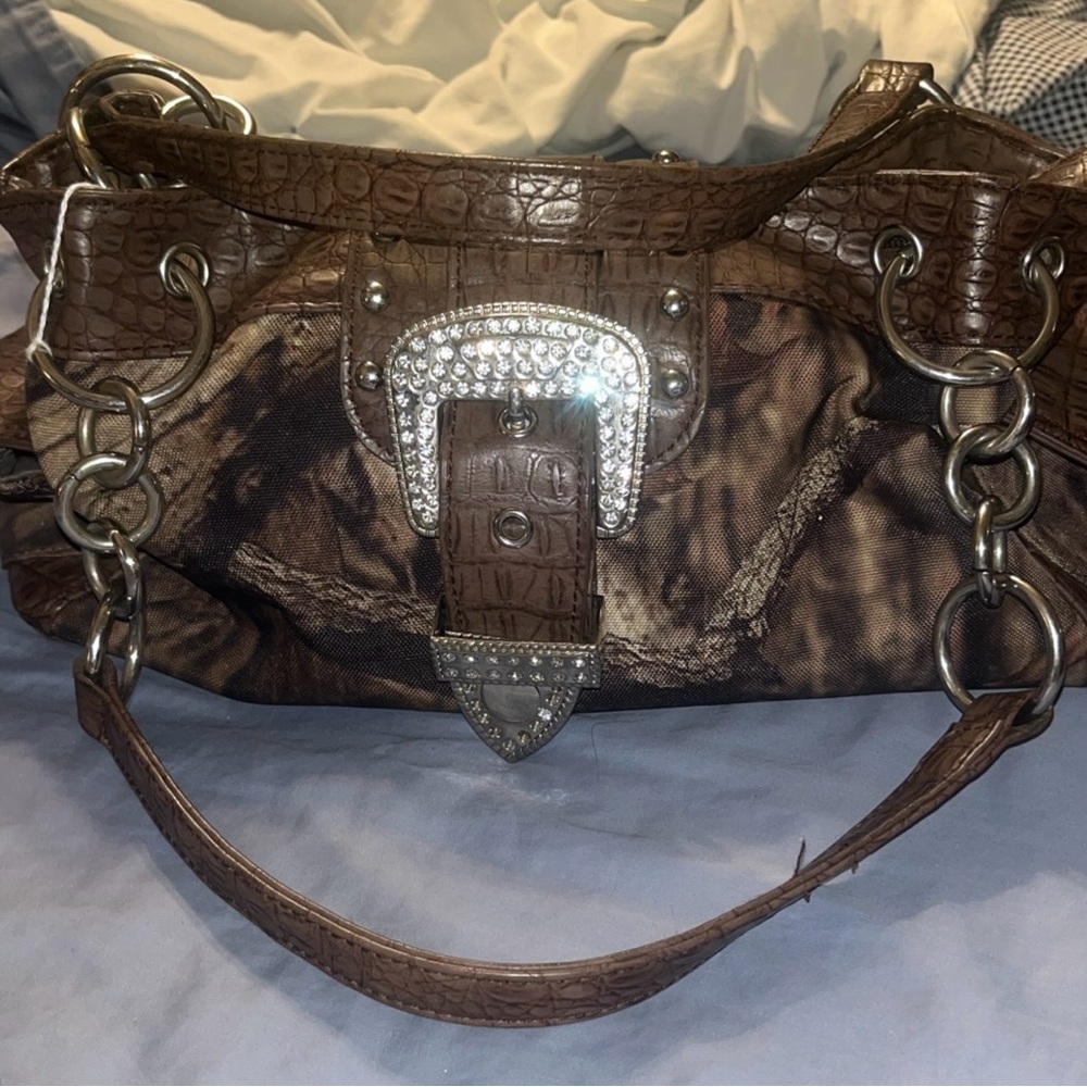 Elegant Brown Crocodile Pattern Shoulder Bag